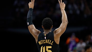 Cleveland Cavaliers v Sacramento Kings
