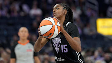 Los Angeles Sparks v Golden State Valkyries