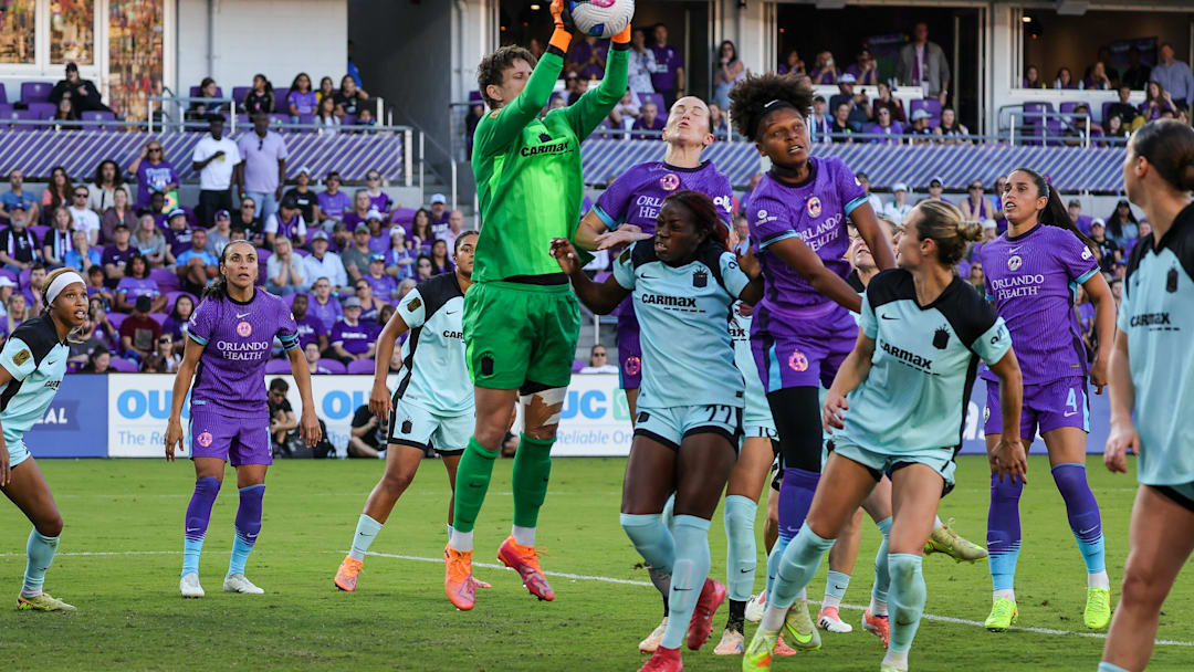 Nov 16, 2025; Orlando, Florida, USA; NJ/NY Gotham FC goalkeeper Ann-Katrin Berger (30) makes a save during the second half against Orlando Pride at Inter&Co Stadium. Mandatory Credit: Mike Watters-Imagn Images