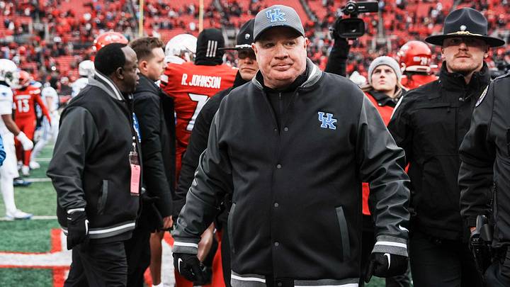 Kentucky Wildcats head coach Mark Stoops walks towards the locker room after the Cats lost to Louisville 41-0 Saturday, November 29, 2025 in Louisville, Kentucky at L&N Federal Credit Union Stadium.