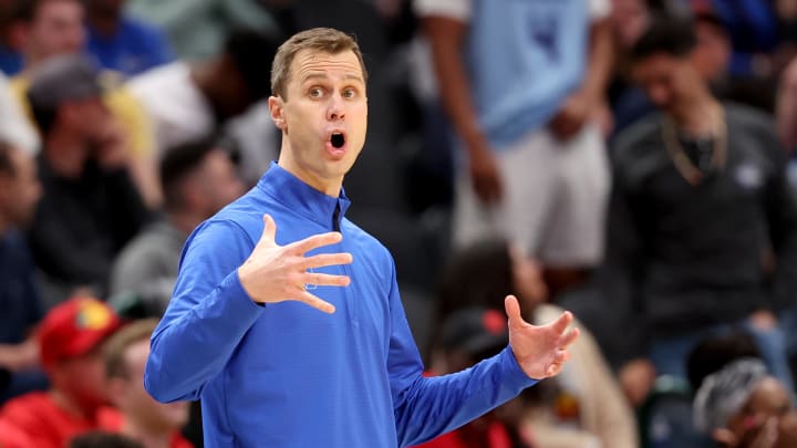 Duke basketball head coach Jon Scheyer