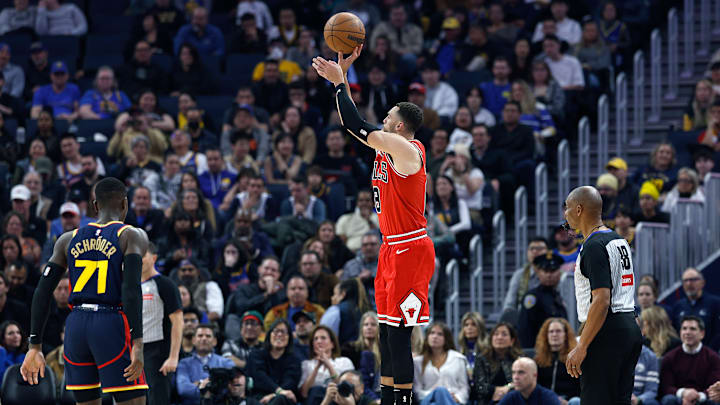 Chicago Bulls v Golden State Warriors