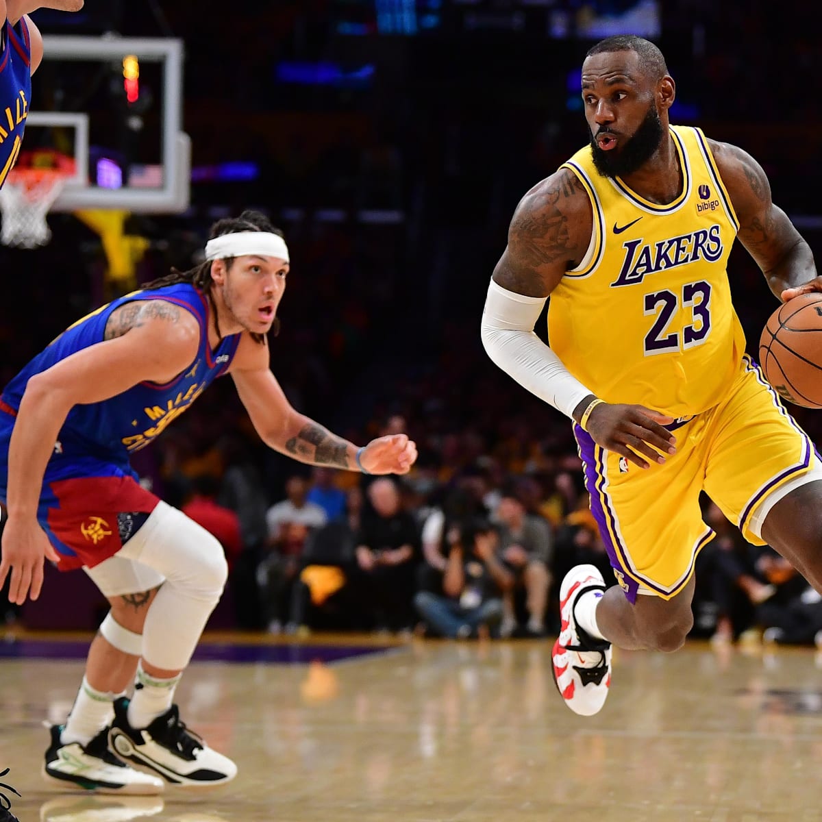 Lebron james offer in lakers store