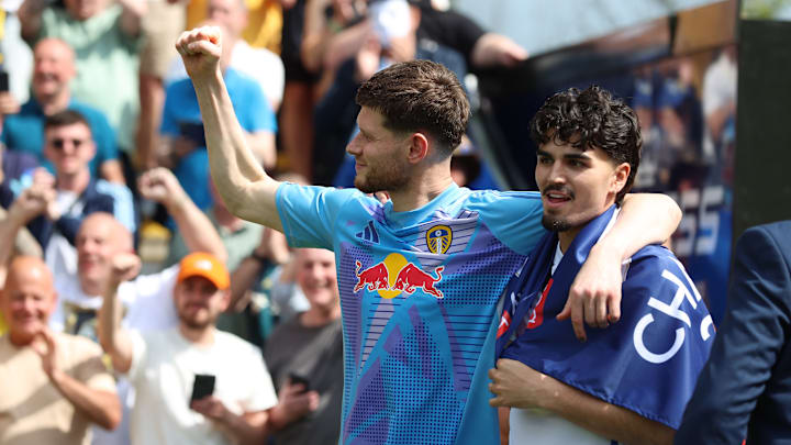 Plymouth Argyle FC v Leeds United FC - Sky Bet Championship