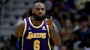 LeBron James es el jugador que más dinero ha ganado en contratos en la historia de la NBA 