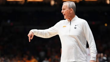 Tennessee head coach Rick Barnes sends out directions to the team during the NCAA Tournament Elite Eight game against Houston at Lucas Oil Stadium in Indianapolis, Ind., on Sunday, March 30, 2025.