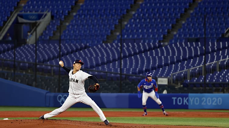 Republic of Korea v Japan - Baseball - Olympics: Day 12