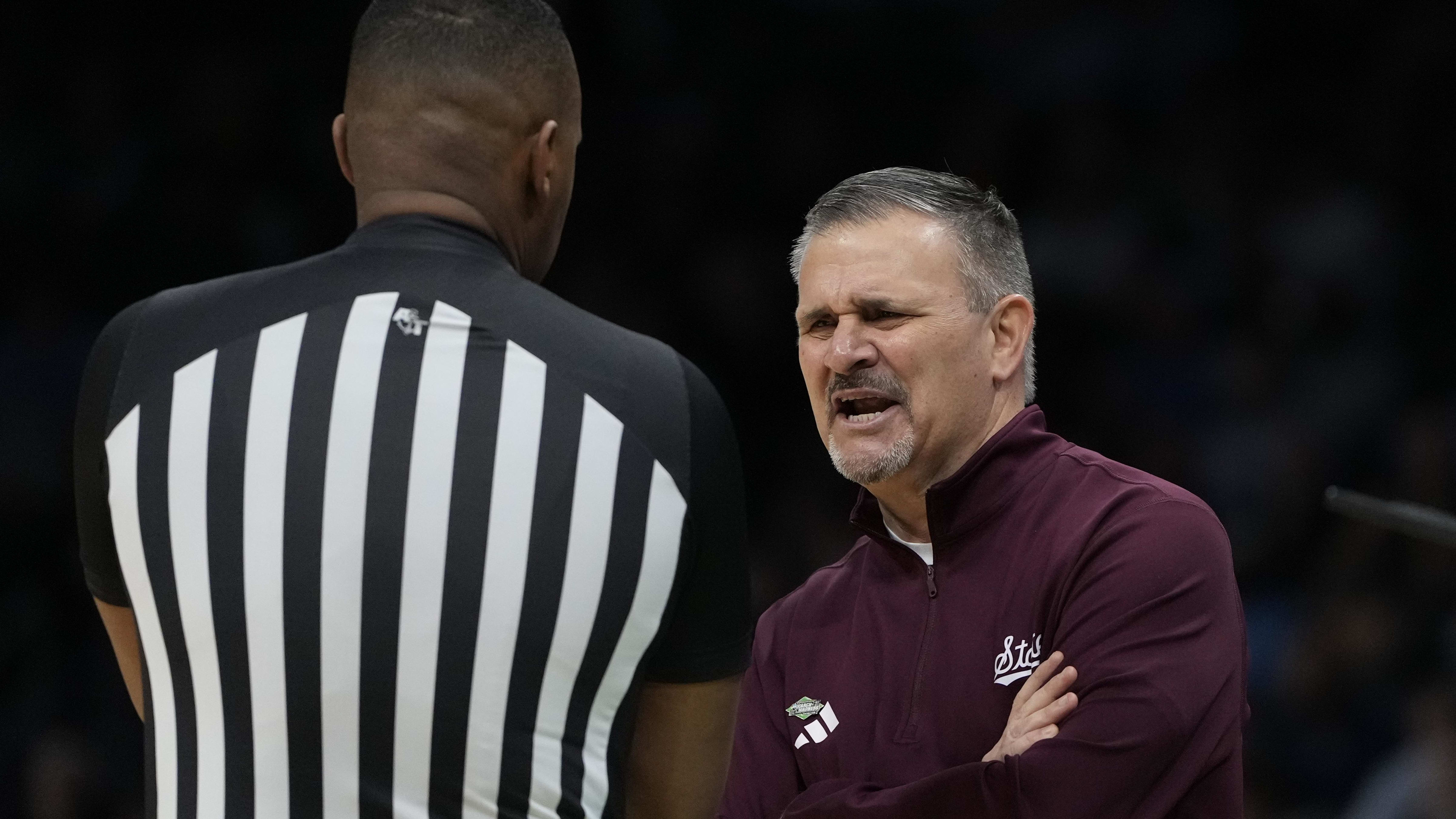 Mississippi State coach Chris Jans in an NCAA game against Michigan State
