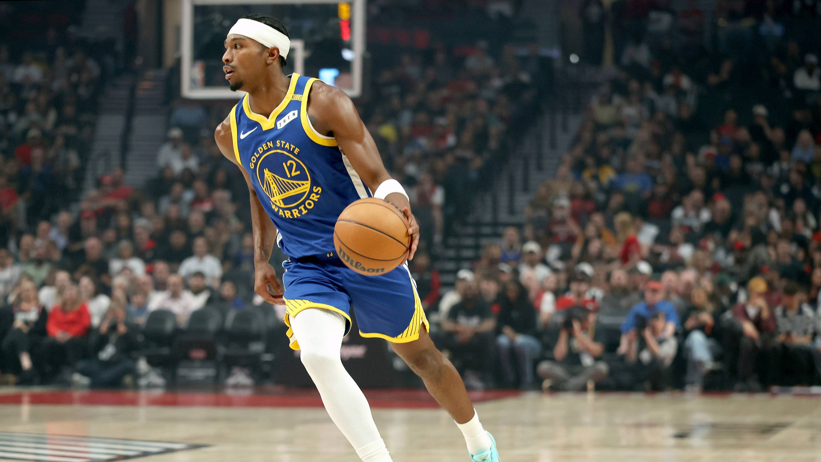 Warriors Stock Report: 3 Players I'm Buying, 2 I'm Selling Halfway Through Preseason