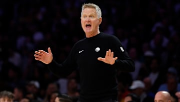 Golden State Warriors v Los Angeles Lakers