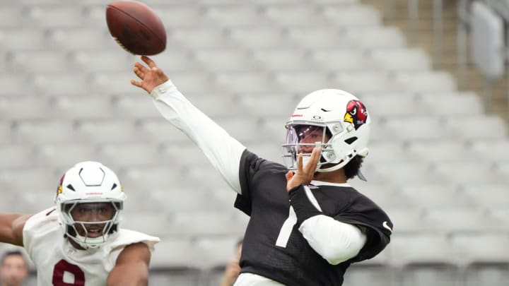 Arizona Cardinals quarterback Kyler Murray (1) throws the ball during training camp at State Farm Stadium in Glendale on July 25, 2024.