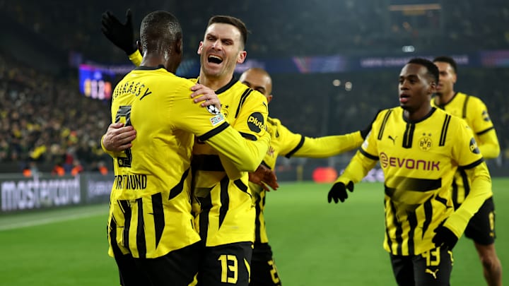 Borussia Dortmund v FC Barcelona - UEFA Champions League 2024/25 League Phase MD6