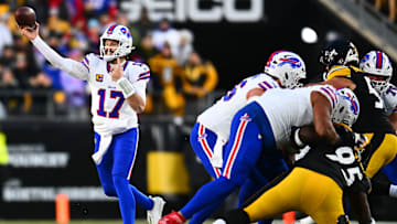 Buffalo Bills v Pittsburgh Steelers