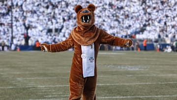Penn State Nittany Lions mascot