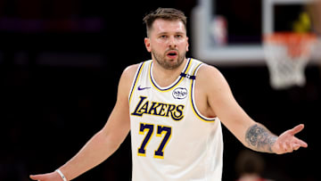 Doncic busca detener el mal momento de los Lakers