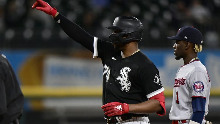 Minnesota Twins v Chicago White Sox