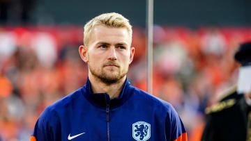 Manchester United tidak berniat mendatangkan Matthijs de Ligt akibat harga dan gaji yang terlalu tinggi.