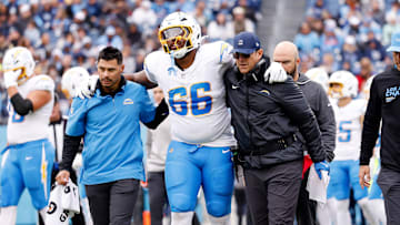 Los Angeles Chargers v Tennessee Titans