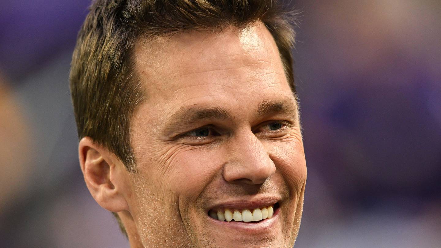 ラスベガス レイダース インサイダー GM、コーチ、スタッフ、NFL ドラフト QB に関する重要な最新情報