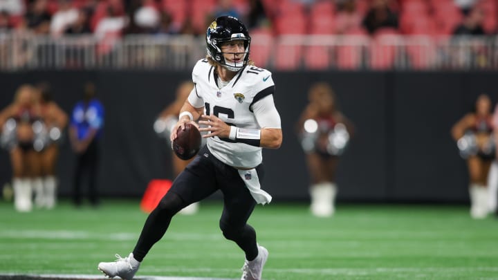 Aug 23, 2024; Atlanta, Georgia, USA; Jacksonville Jaguars quarterback Trevor Lawrence (16) looks for an open receiver against the Atlanta Falcons in the first quarter at Mercedes-Benz Stadium. Mandatory Credit: Brett Davis-USA TODAY Sports