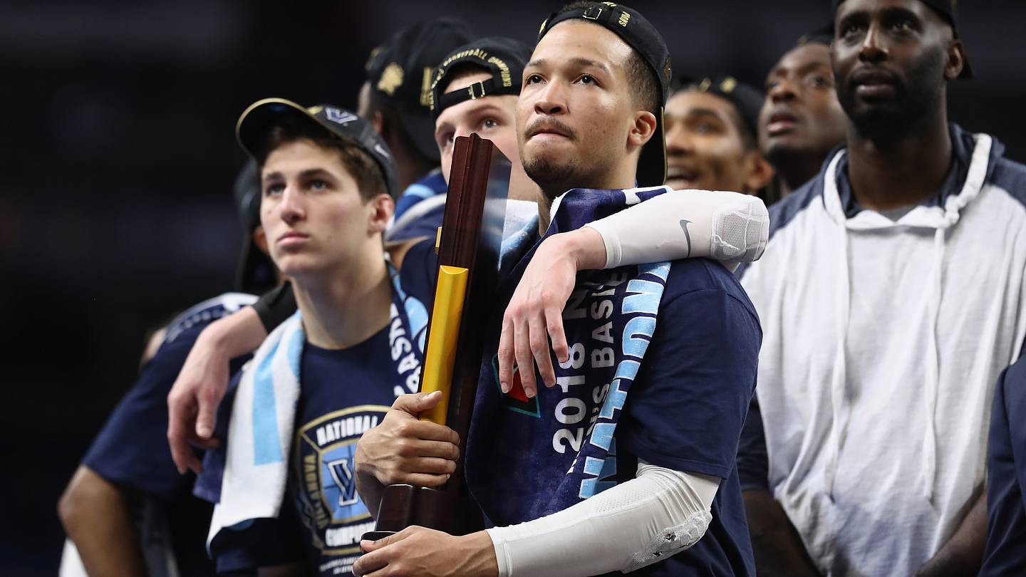 Eagles social media reacts as former Villanova star hangs out at minicamp - Vimarsana News