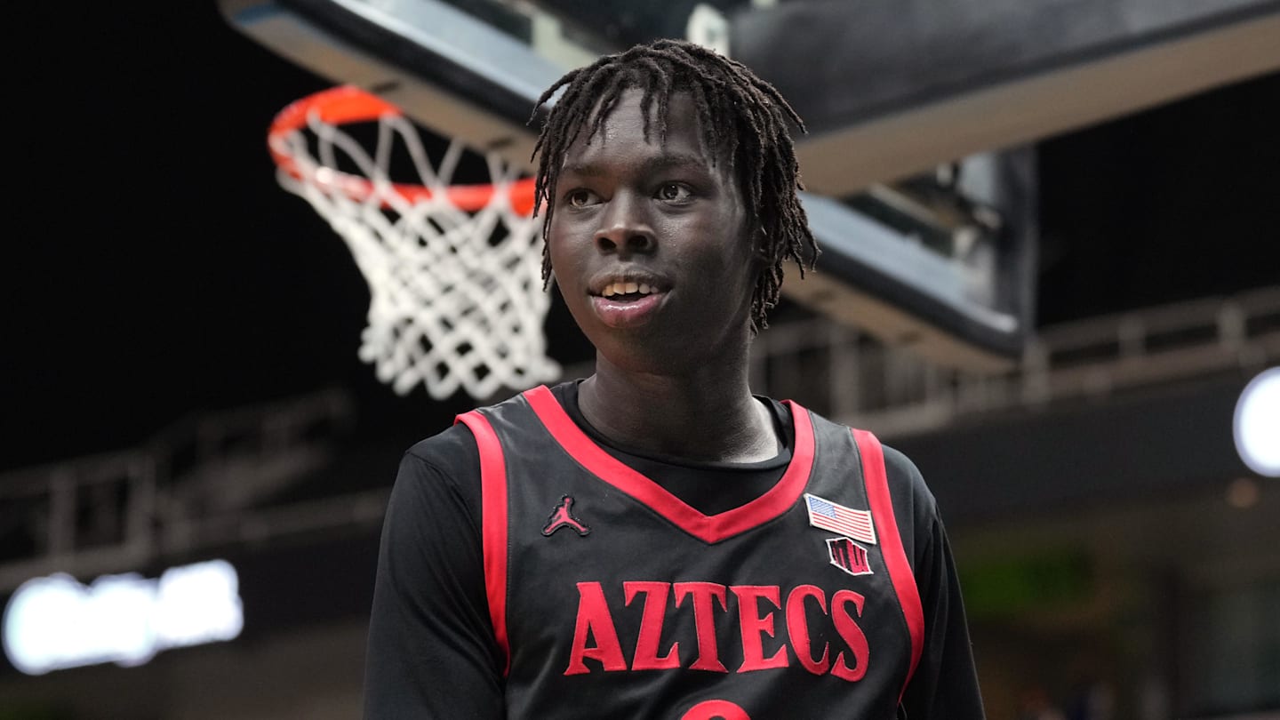 San Diego State’s 7-footer named to Center of the Year Award watch list