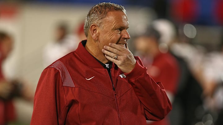 Arkansas Razorbacks head coach Sam Pittman Arkansas Razorbacks head coach Sam Pittman