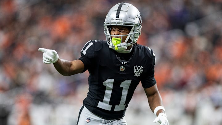 Denver Broncos v Las Vegas Raiders