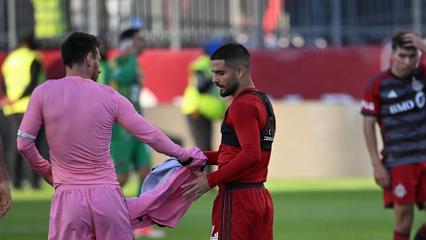 Lorenzo Insigne swapped shirts with Lionel Messi 