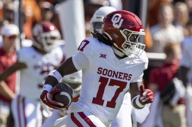 Oklahoma wide receiver Jaquaize Pettaway