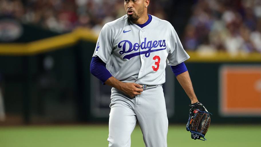 Edwin Diaz on the mound