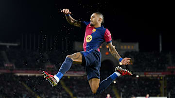 Raphina is leading high-flying FC Barcelona with 6 goals in the past 5 matches.