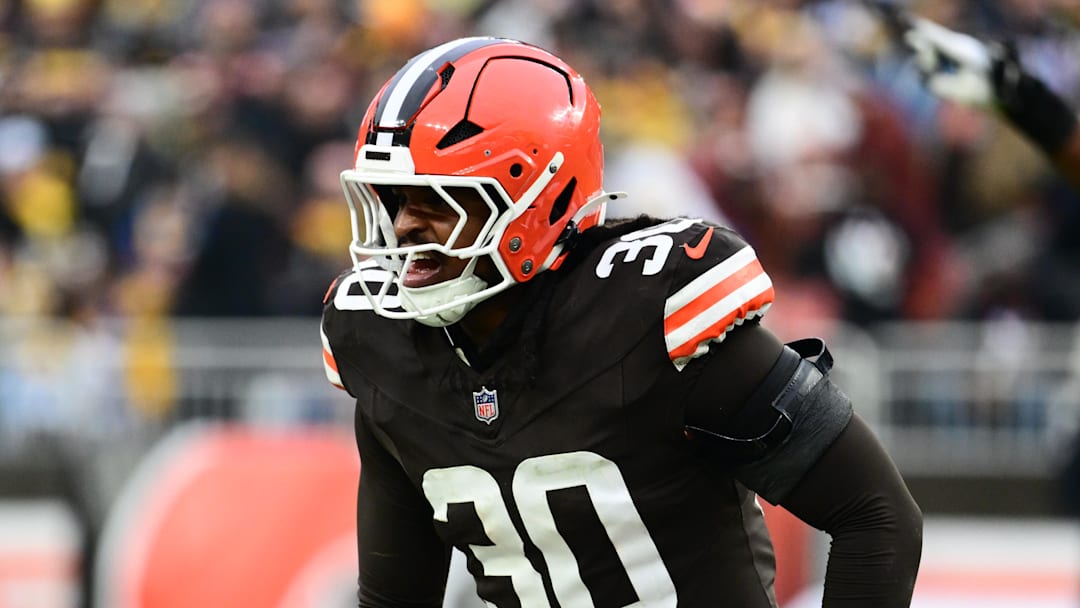 Cleveland Browns linebacker Devin Bush