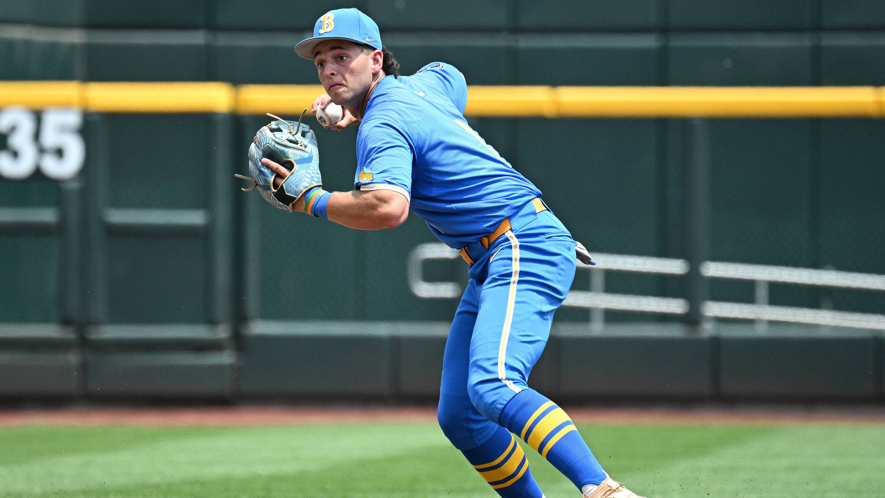 White Sox all but lock in Roch Cholowsky pick with surprising trade details