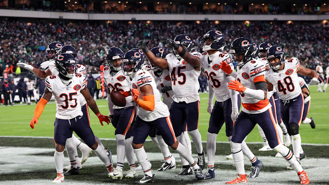 Nov 28, 2025; Philadelphia, Pennsylvania, USA; Chicago Bears safety Kevin Byard III (31) celebrates after an interception against the Philadelphia Eagles with teammates during the third quarter of the game at Lincoln Financial Field. Mandatory Credit: Bill Streicher-Imagn Images