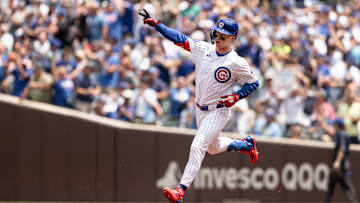 Chicago Cubs star Pete Crow-Armstrong stole the show with a bold fashion choice while meeting Sammy Sosa.