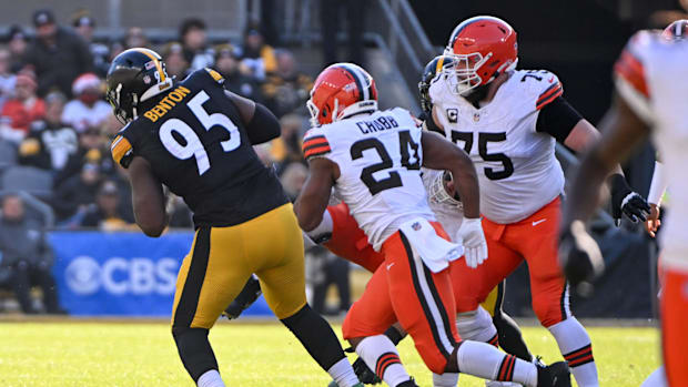 Dec 8, 2024; Pittsburgh, Pennsylvania, USA; Pittsburgh Steelers defensive tackle Keeanu Benton (95) intercepts a pass by Clev