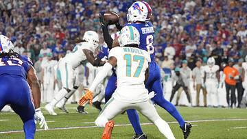 Dolphins Seek Breakthrough Against Bills After Seven Losses