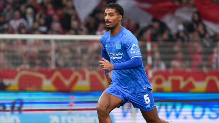 Leverkusen muss für mehrere Wochen auf Loic Badé verzichten