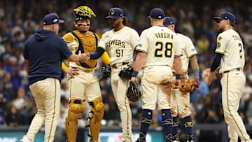 National League Championship Series - Los Angeles Dodgers v Milwaukee Brewers - Game Two