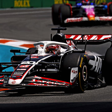 May 4, 2024; Miami Gardens, Florida, USA; Hass drive Kevin Magnussen (20) during the F1 Sprint Race at Miami International Autodrome. Mandatory Credit: Peter Casey-Imagn Images