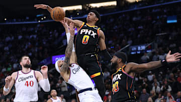 Phoenix Suns v Los Angeles Clippers