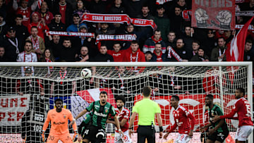 Le Stade Brestois face au RC Lens au Stade Francis Le Blé