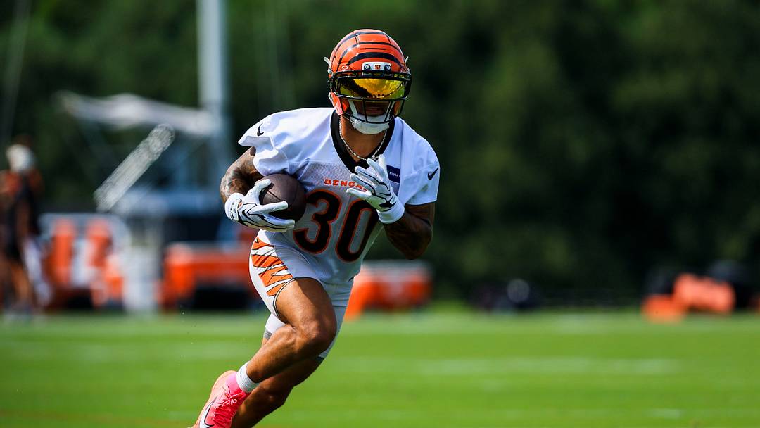 Jul 29, 2026; Cincinnati, OH, USA; Cincinnati Bengals running back Chase Brown (30) runs with the ball during training camp at Kettering Health Practice Fields. Mandatory Credit: Katie Stratman-Imagn Images Jul 29, 2026; Cincinnati, OH, USA; Cincinnati Bengals running back Chase Brown (30) runs with the ball during training camp at Kettering Health Practice Fields. Mandatory Credit: Katie Stratman-Imagn Images