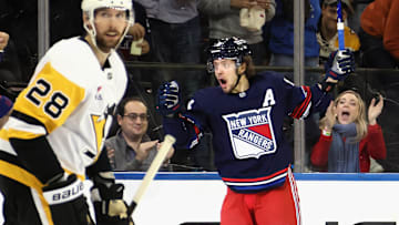Pittsburgh Penguins v New York Rangers