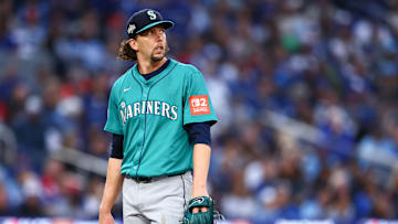 American League Championship Series - Seattle Mariners v Toronto Blue Jays - Game Two