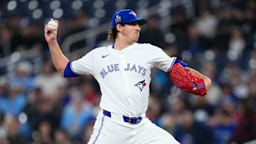 Toronto Blue Jays pitcher Kevin Gausman delivers a pitch Tuesday against the Atlanta Braves.