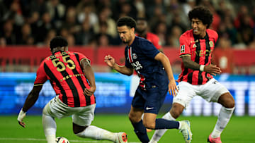 Le PSG a longtemps tenu en échec.