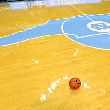 Former UNC Basketball Center Snags Exhibit 10 Contract