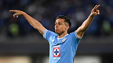 TOPSHOT-FBL-MEX-CRUZ AZUL-SAN LUIS